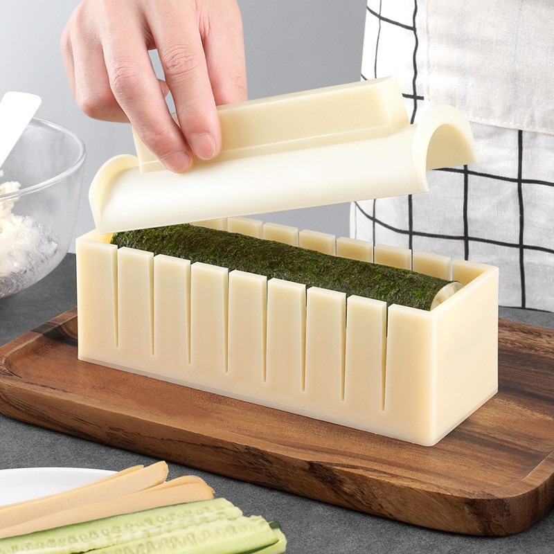 Sushi Making Kit - Make เครื่องตัดซูชิเครื่องทําซูชิ Kimbap ซูชิม้วนแม่พิมพ์รอบสแควร์รูปหัวใจ Onigiri Moulds